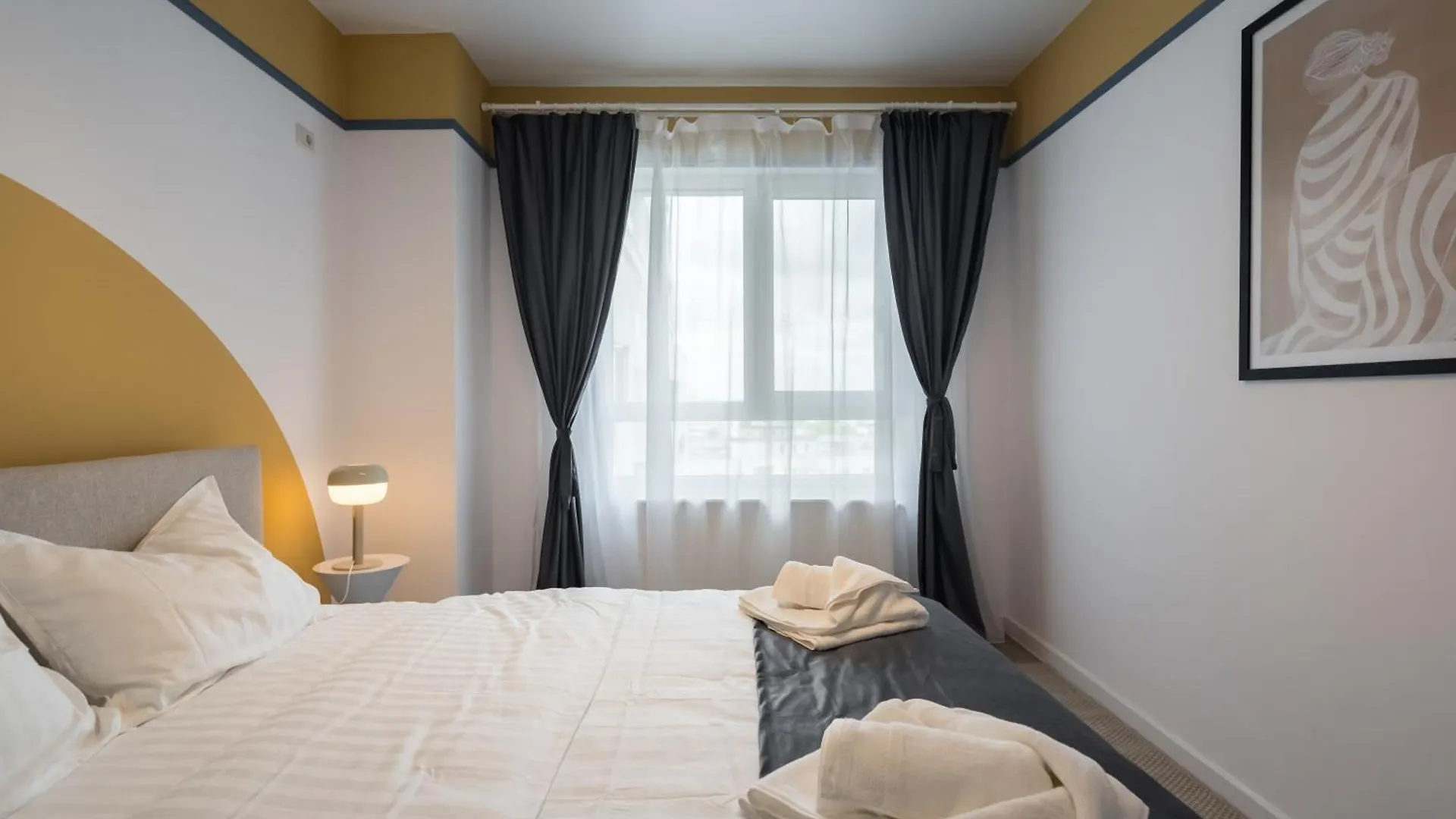 Central Spacious Apartment 1009 Bucharest