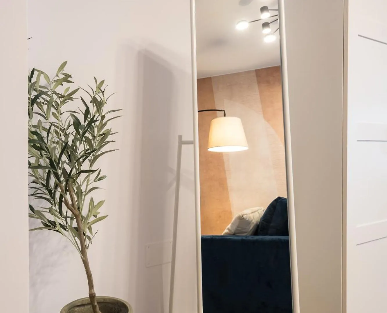 Central Spacious Apartment 1009 Bucharest