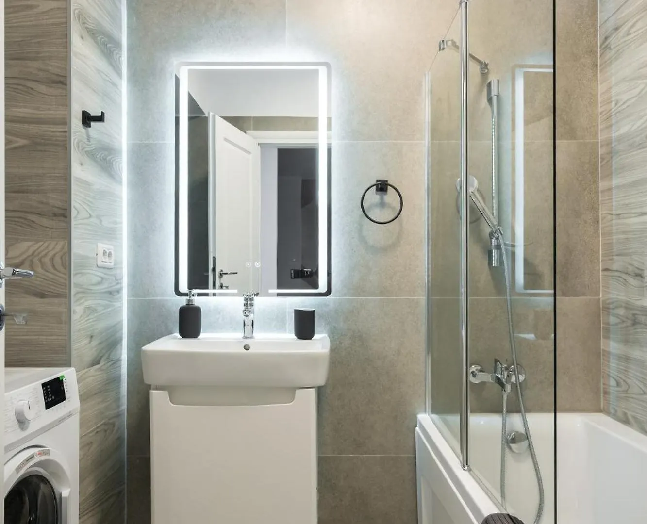 Central Spacious Apartment 1009 Βουκουρέστι 0*,